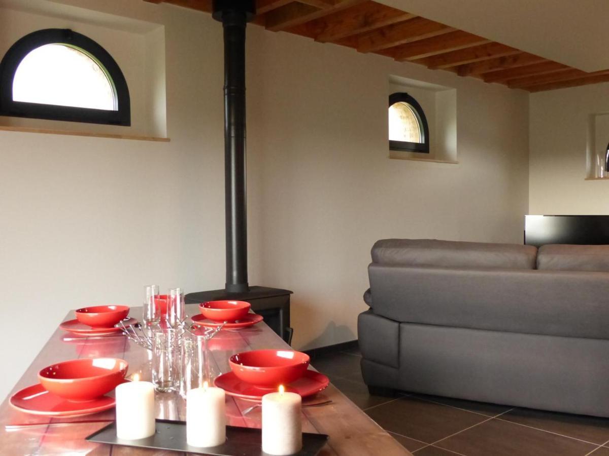 Gite Renove Avec Terrasse, Poele A Bois Et Wifi A Chapeau - Fr-1-489-79 Exteriér fotografie