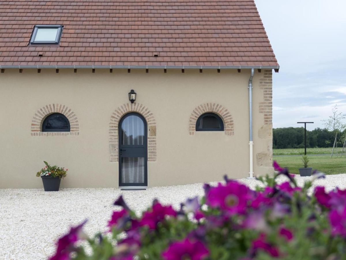 Gite Renove Avec Terrasse, Poele A Bois Et Wifi A Chapeau - Fr-1-489-79 Exteriér fotografie