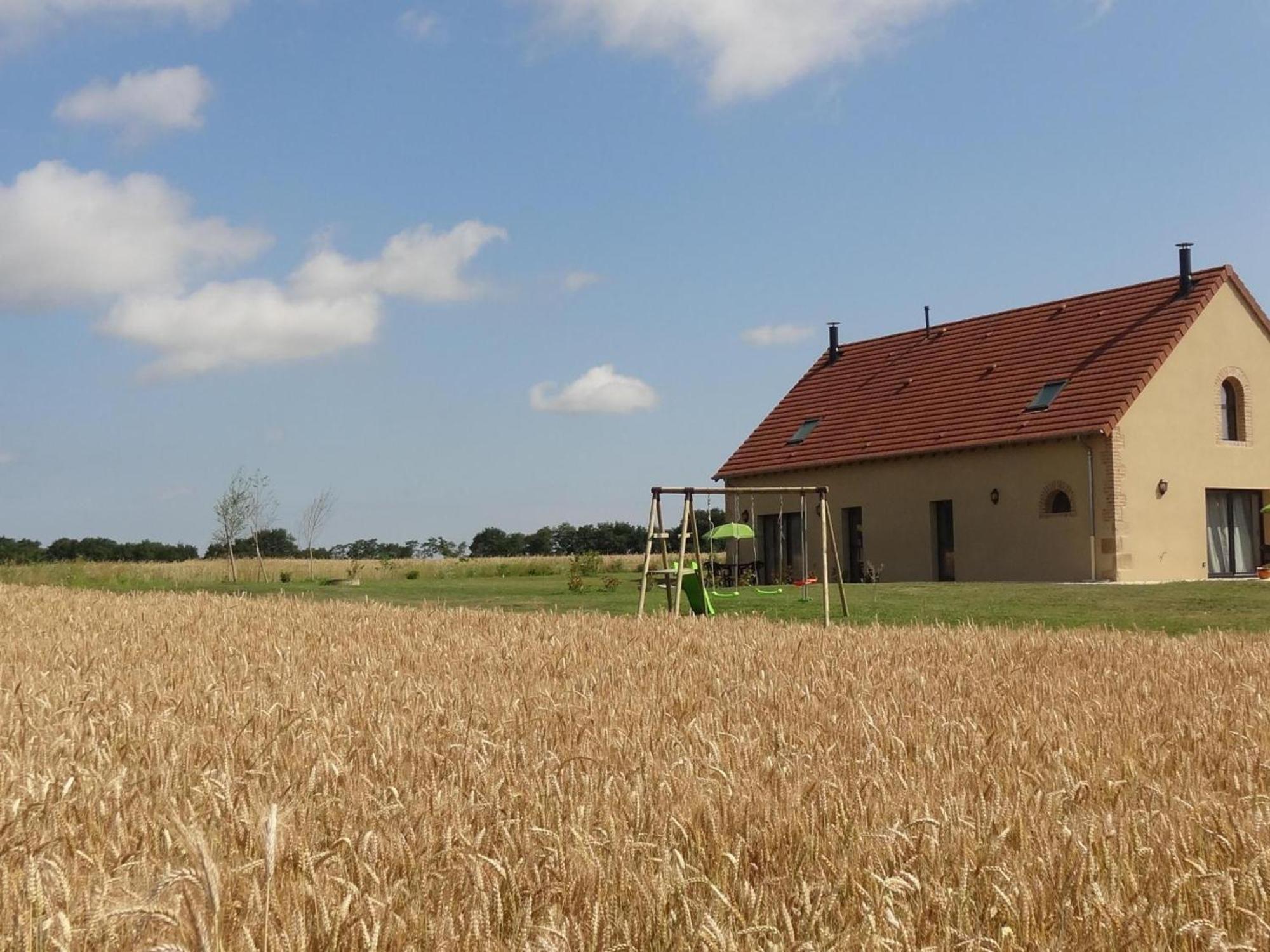 Gite Renove Avec Terrasse, Poele A Bois Et Wifi A Chapeau - Fr-1-489-79 Exteriér fotografie